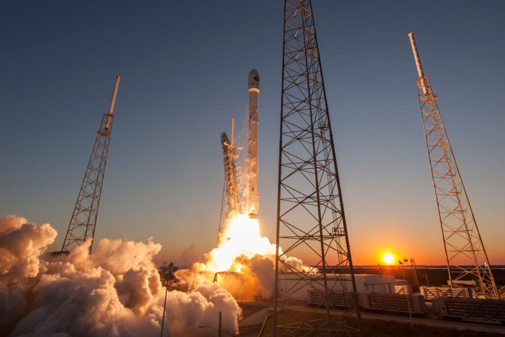spaceX rocket launch